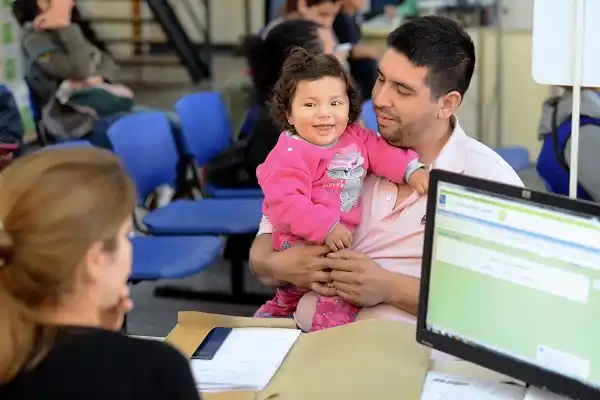 En 40 días se otorgaron 1500 créditos a beneficiarios de la AUH 