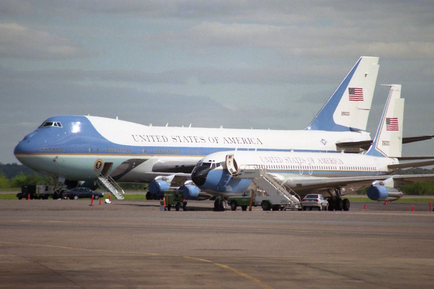 Dos Air Force One en Ezeiza