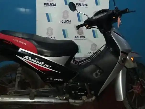 El hecho ocurrió en la intersección de las calles Luis Agote y 12 de Octubre.