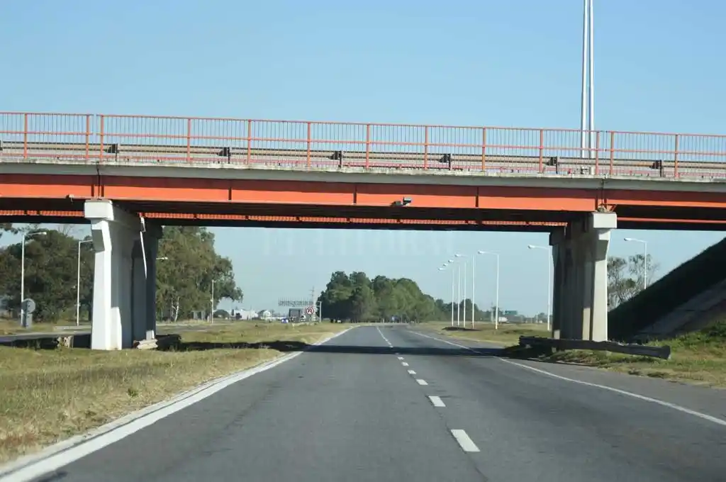Violento robo en la autopista