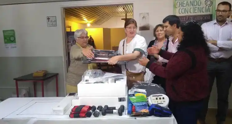 La Cooperadora del Hospital presentó los nuevos materiales adquiridos