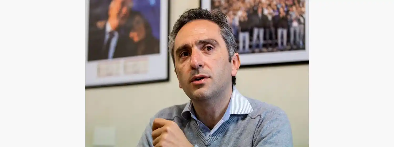 ARA San Juan: Larroque dijo que es "gravísima la acusación" y también que Macri "no se presente"