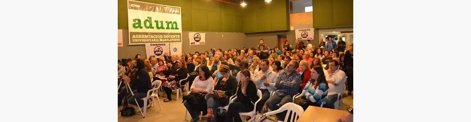 Docentes universitarios irán al paro este viernes