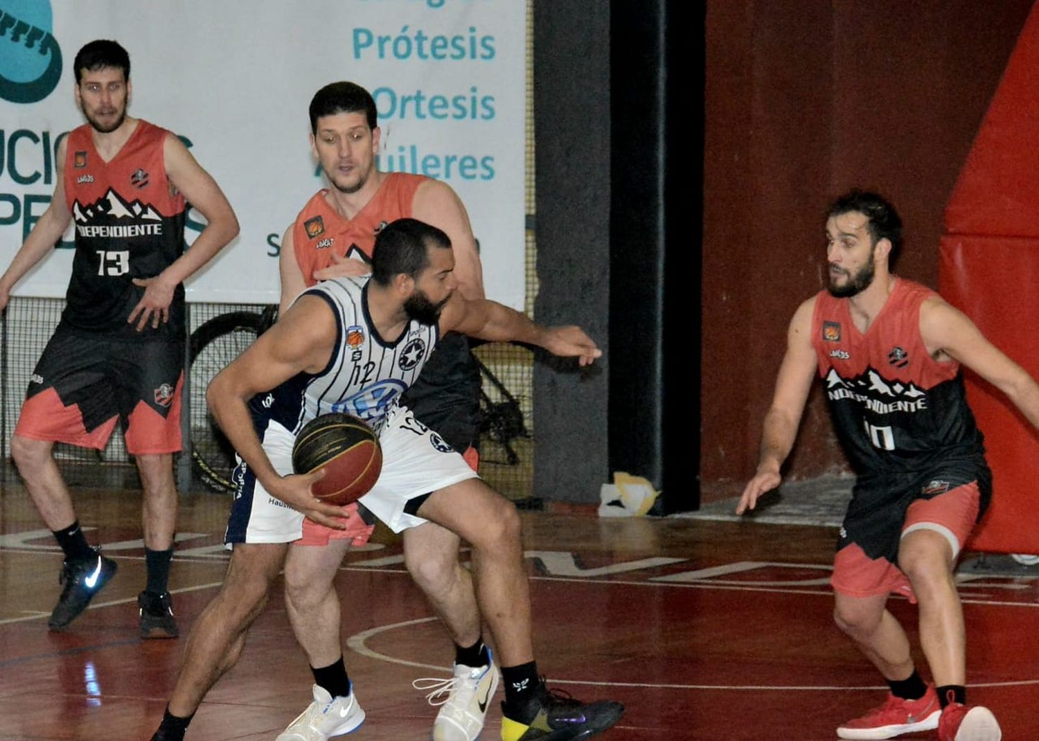 Independiente volvió de cara al juego ante Alvarado