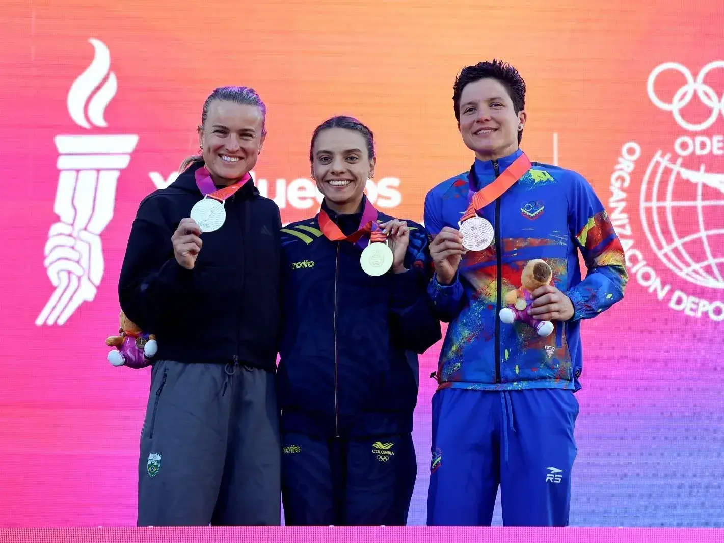 La colombiana Carolina Velázquez ganó el oro en Triatlón femenino. Foto: Prensa Juegos Suramericanos