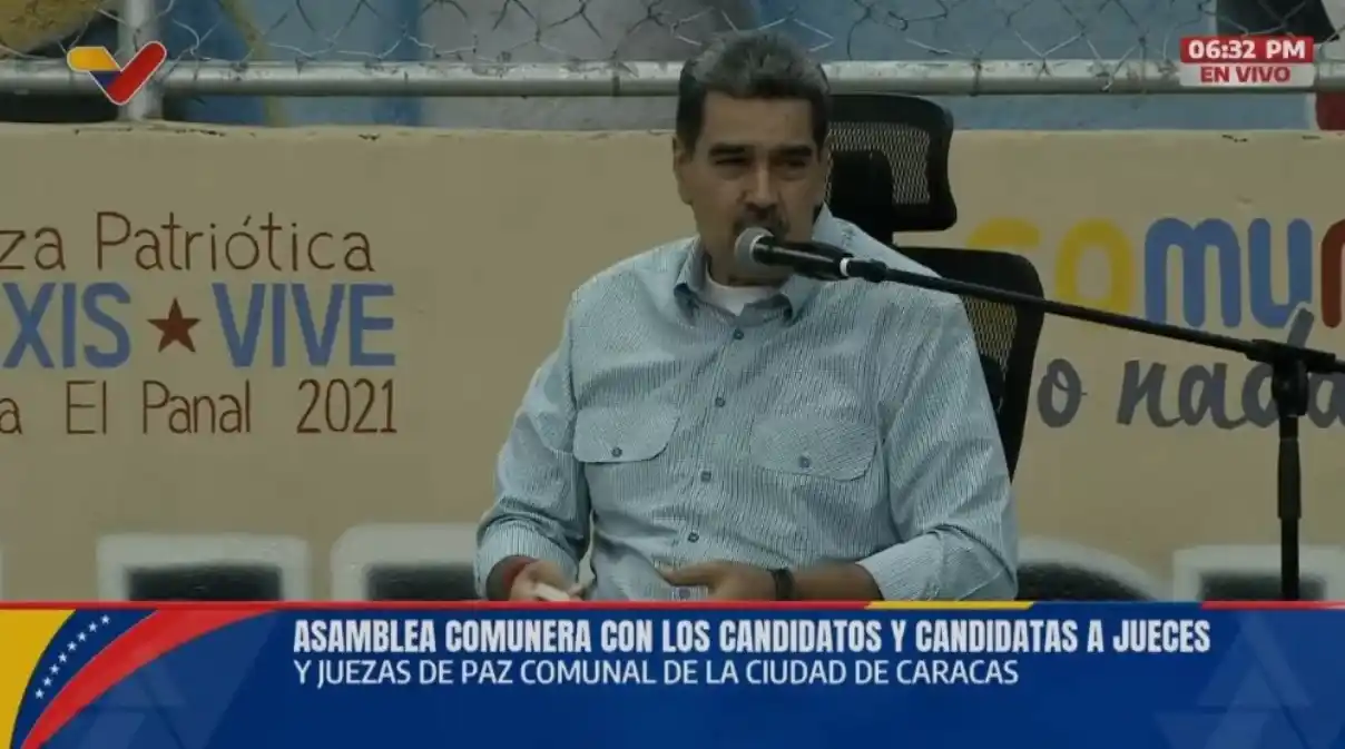 Maduro a Edmundo: «NO JUEGUES CON CANDELA, en Venezuela no va a haber guerra civil»