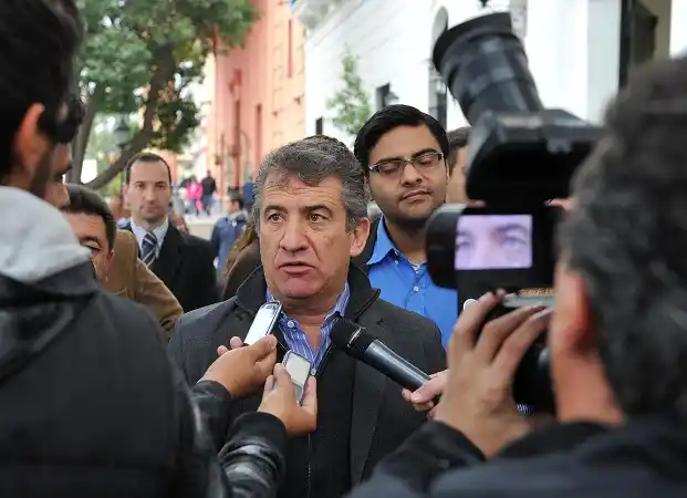 Urribarri coordina acciones con Nación ante el anuncio de creciente del Paraná