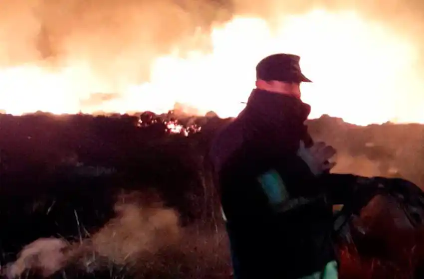 Video: importante incendio en la reserva de Mar Chiquita