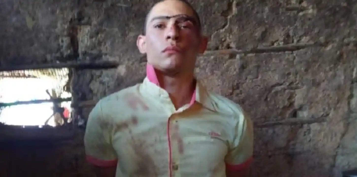 Decapitó a sus papás y a sus dos hermanas, una de ellas embarazada