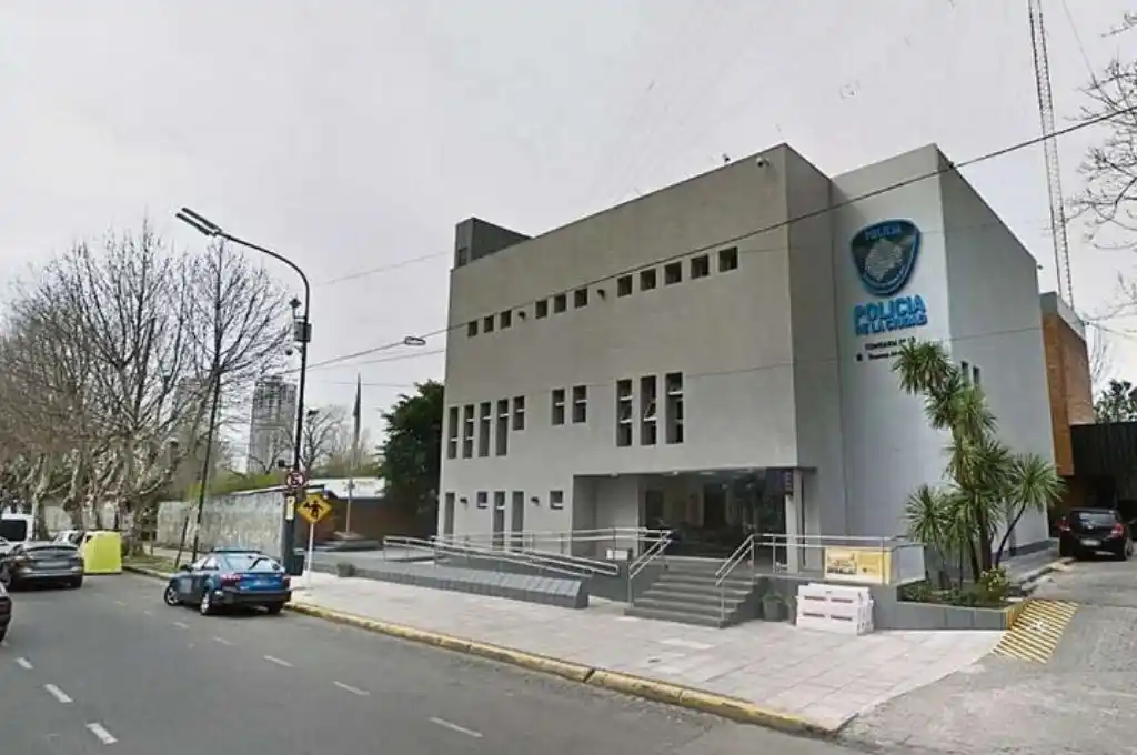 Asaltan, golpean y torturan a una pareja de jubilados en Caballito