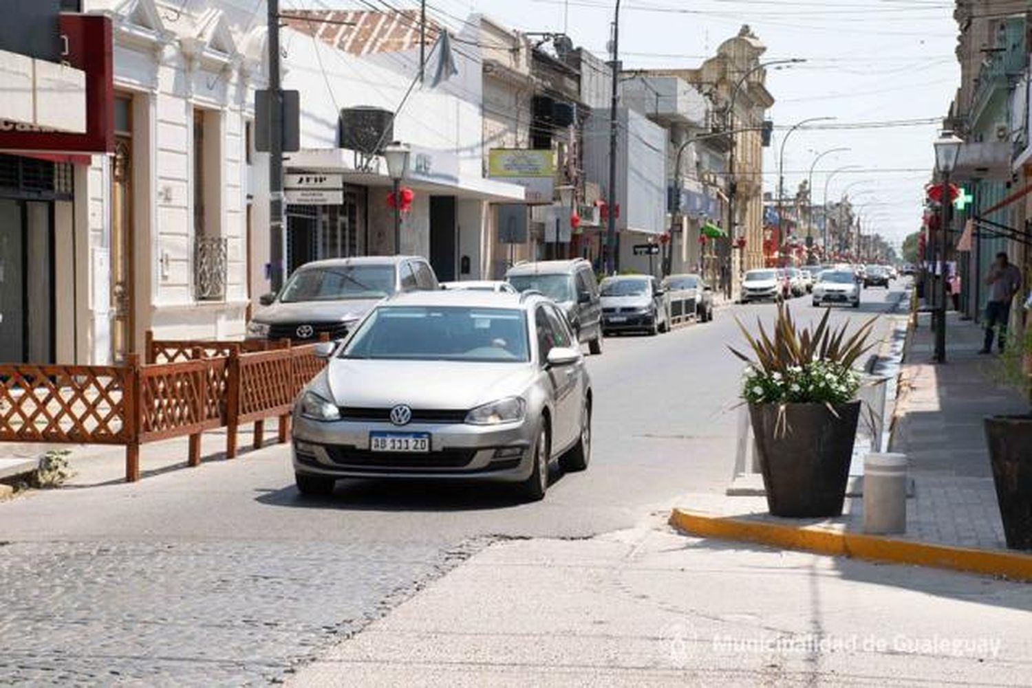 Centro Comercial a Cielo Abierto: Se comenzó con la 2º cuadra