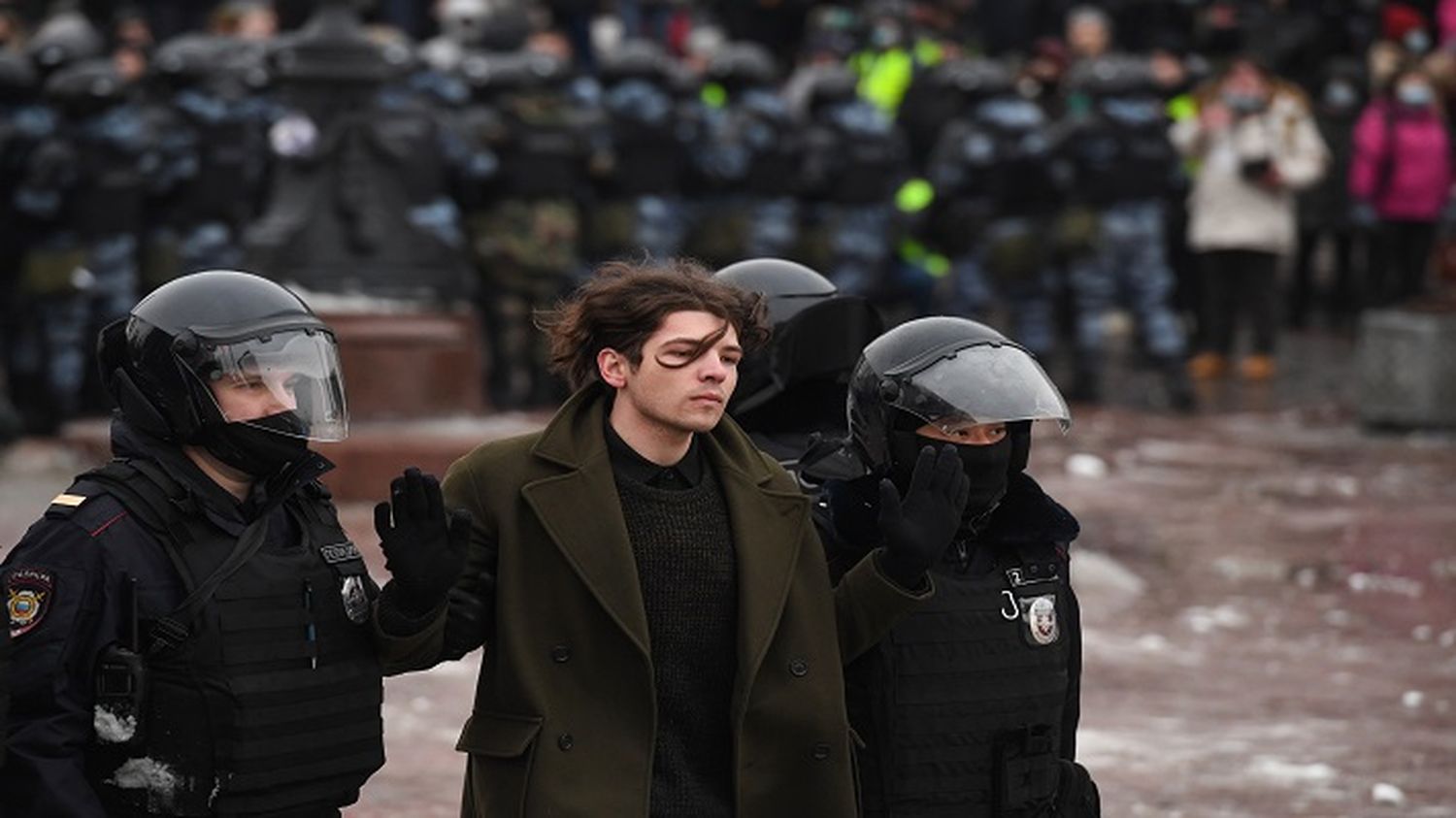 ¡INCREÍBLE! Casi 3.300 detenidos en Rusia durante las protestas en apoyo a Navalni