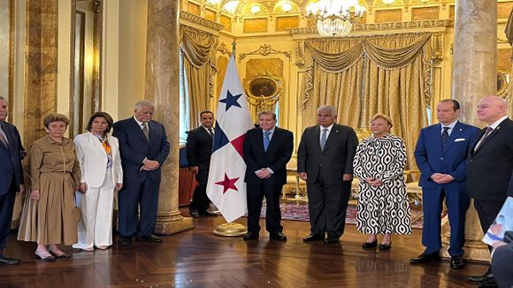 «Panamá está con usted»: presidente José Raúl Molino se reunió con Edmundo González
