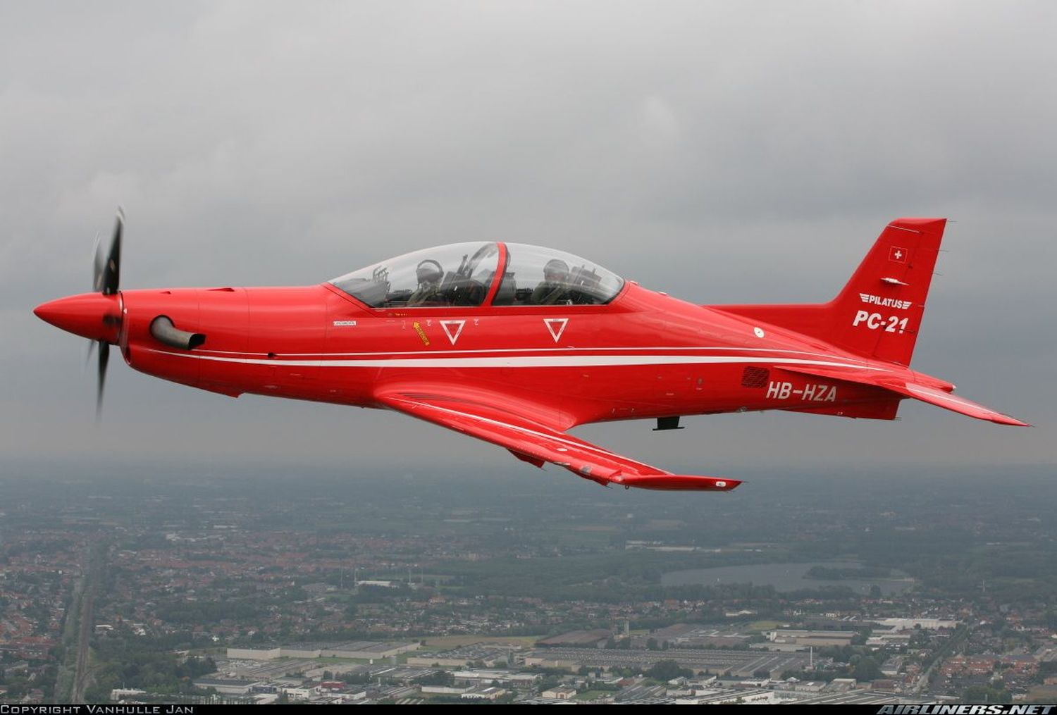 España elige al Pilatus PC-21 como su nuevo avión de entrenamiento