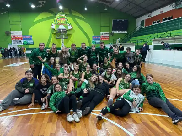 Unión se quedó con el clásico de Sunchales del Torneo Apertura Femenino