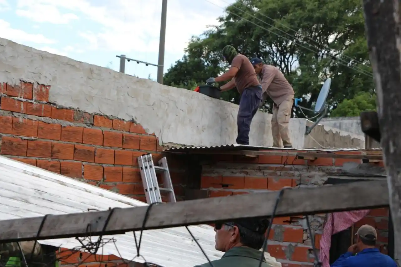 El inicio del derrumbe de un nuevo búnker.