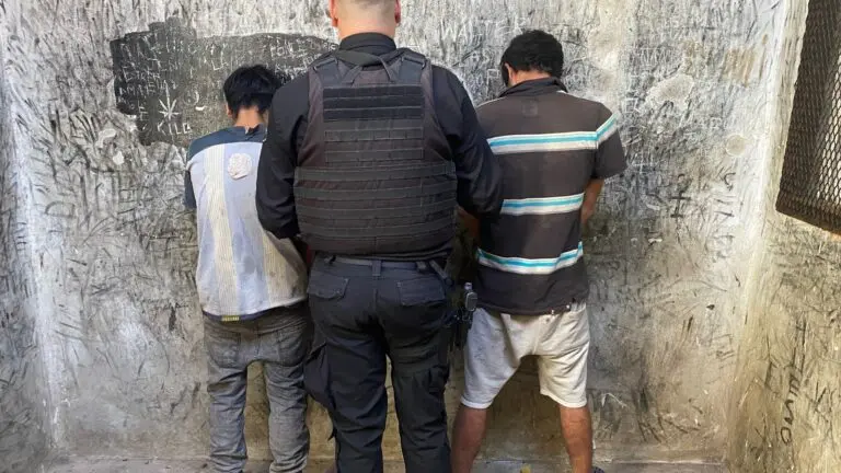 Quedaron presos los delincuentes que agredieron a un hombre y le cortaron parte de un dedo en Granadero Baigorria