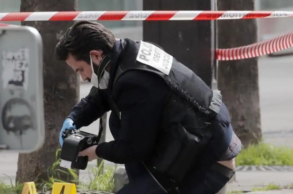 Asesinan a un sacerdote católico en Francia
