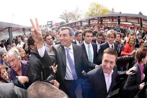 Lanús: Randazzo inauguró un centro de transferencia de pasajeros