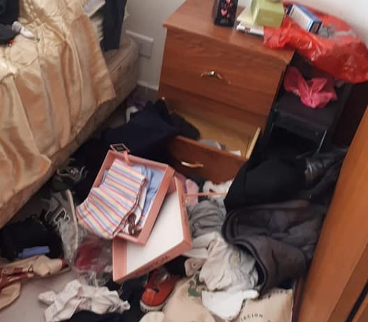 Viajó a Juárez y cuando regresó se encontró con su casa desvalijada