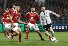 PSG, con Messi de titular, ganó y amplió la diferencia