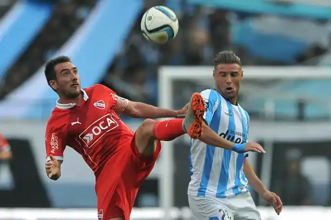 Racing perdió con Independiente pero clasificó a la Copa Libertadores