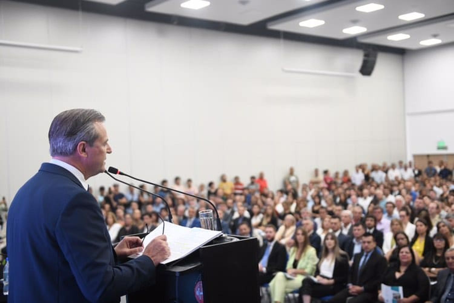 Bahl en la apertura de sesiones: “Pasamos de la vergüenza al orgullo y de la desidia a la acción”