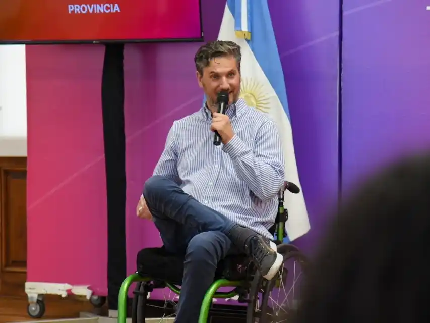 El secretario de Políticas de Inclusión y Abordajes Sociales, Ramón Soques, encabezó la presentación del programa.