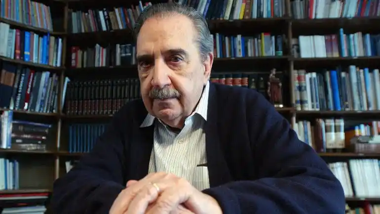 Proponen que se designe con el nombre “Raúl Ricardo Alfonsín” al recinto de la Cámara de Diputados