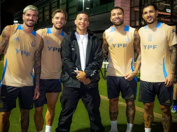 Daddy Yankee visitó a la Selección Argentina antes del amistoso ante Puerto Rico