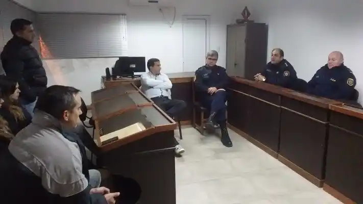 Jacinto Chesini se reunió con la Policía y vecinos por seguridad