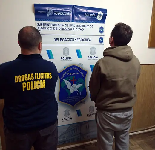 Seguiría preso un joven que está acusado de vender droga