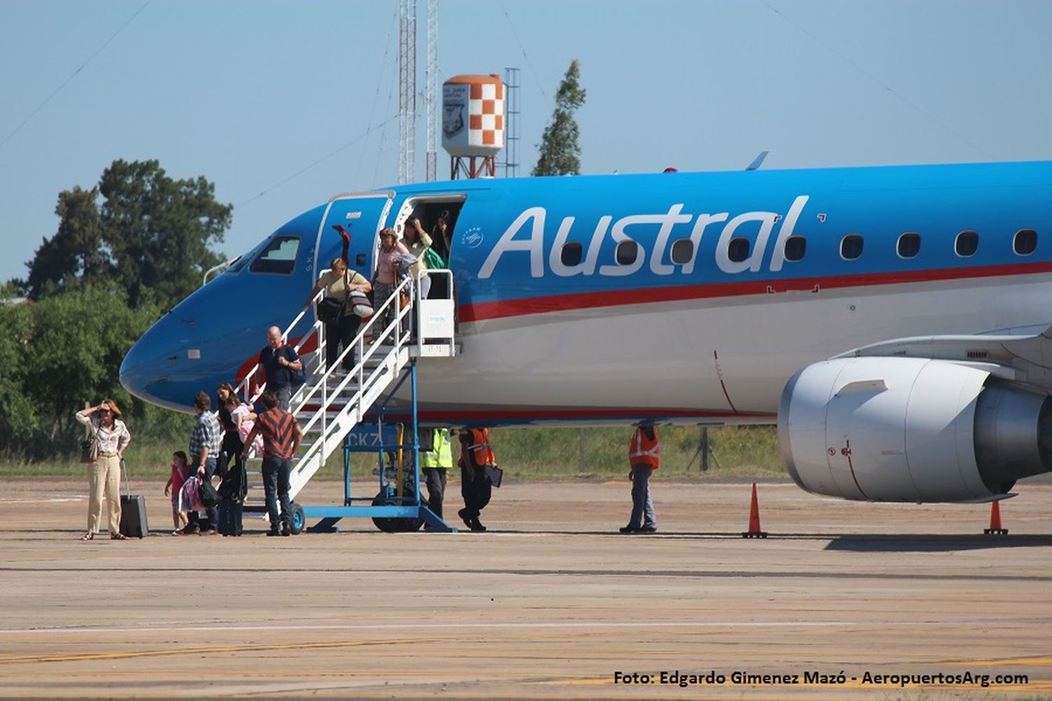 Argentina: el transporte aéreo de pasajeros creció 3.8% en 2013