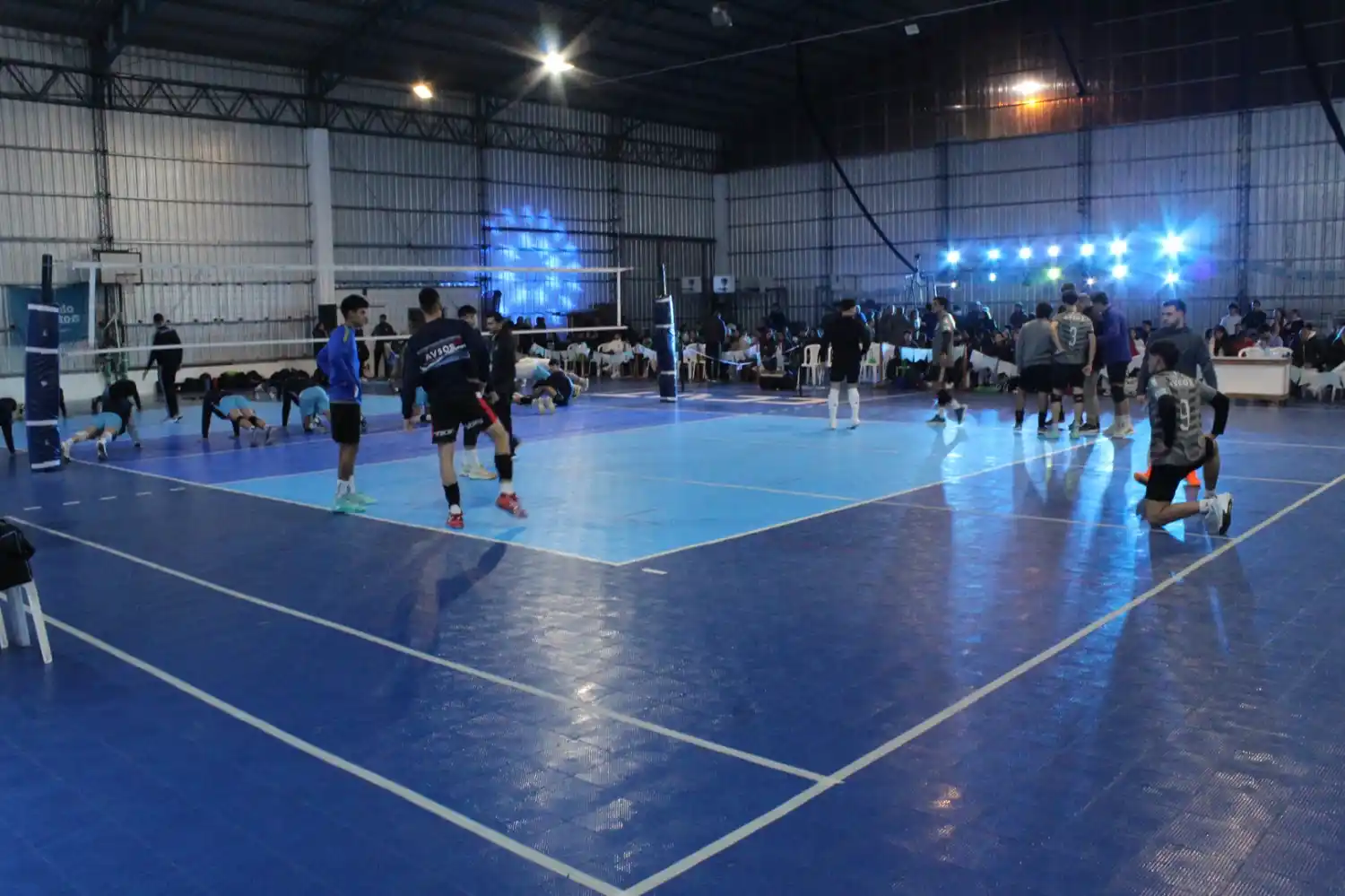 La Selección Argentina volverá a Venado Tuerto al Club Ciudad y estas tribunas serán fundamental para albergar a más gente y en mejores condiciones. Foto: archivo Sur24