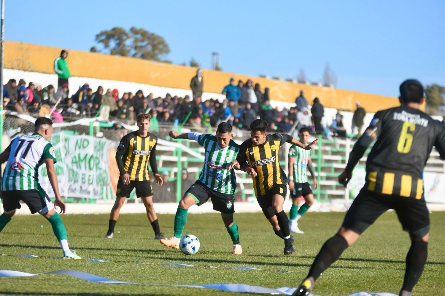 Santamarina recibirá a Germinal, al que buscará vencer por primera vez en la temporada.