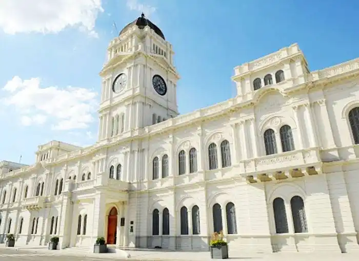 El Gobierno se reúne mañana miércoles con los gremios docentes