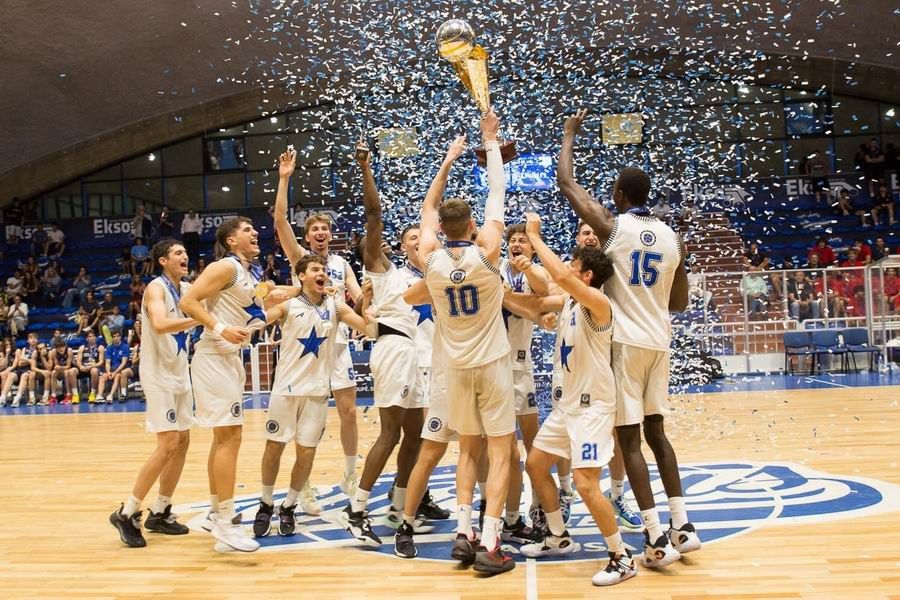 Maglietti es campeón de Italia con Stella Azzurra