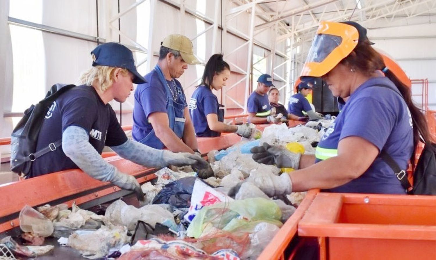 La municipalidad rescindió el convenio con la cooperativa mundo reciclado