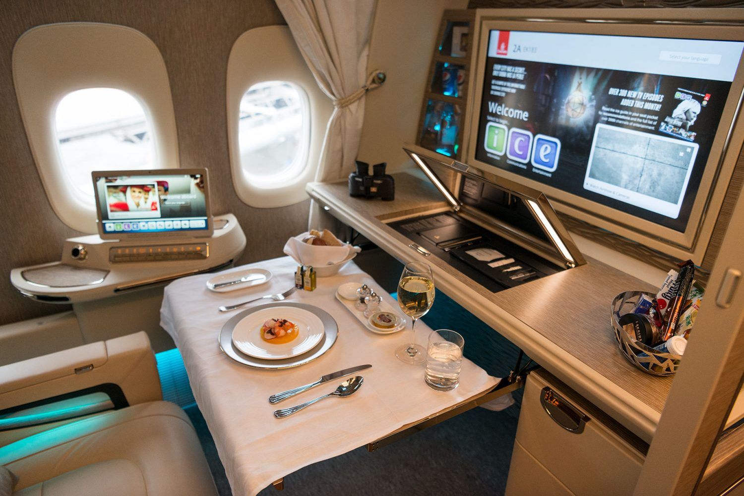 ¿Niños en First Class? Solo pagando, la nueva regla de Emirates