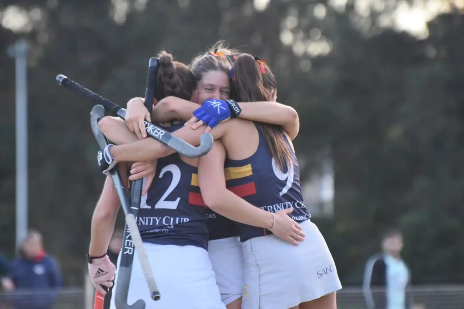 Cada vez menos: quedaron dos punteros en el Torneo Oficial