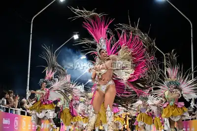 Presentan el Carnaval del País en Buenos Aires y habrá una puesta en escena en el Obelisco