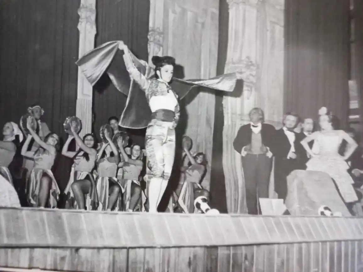 Por el Día de la Danza