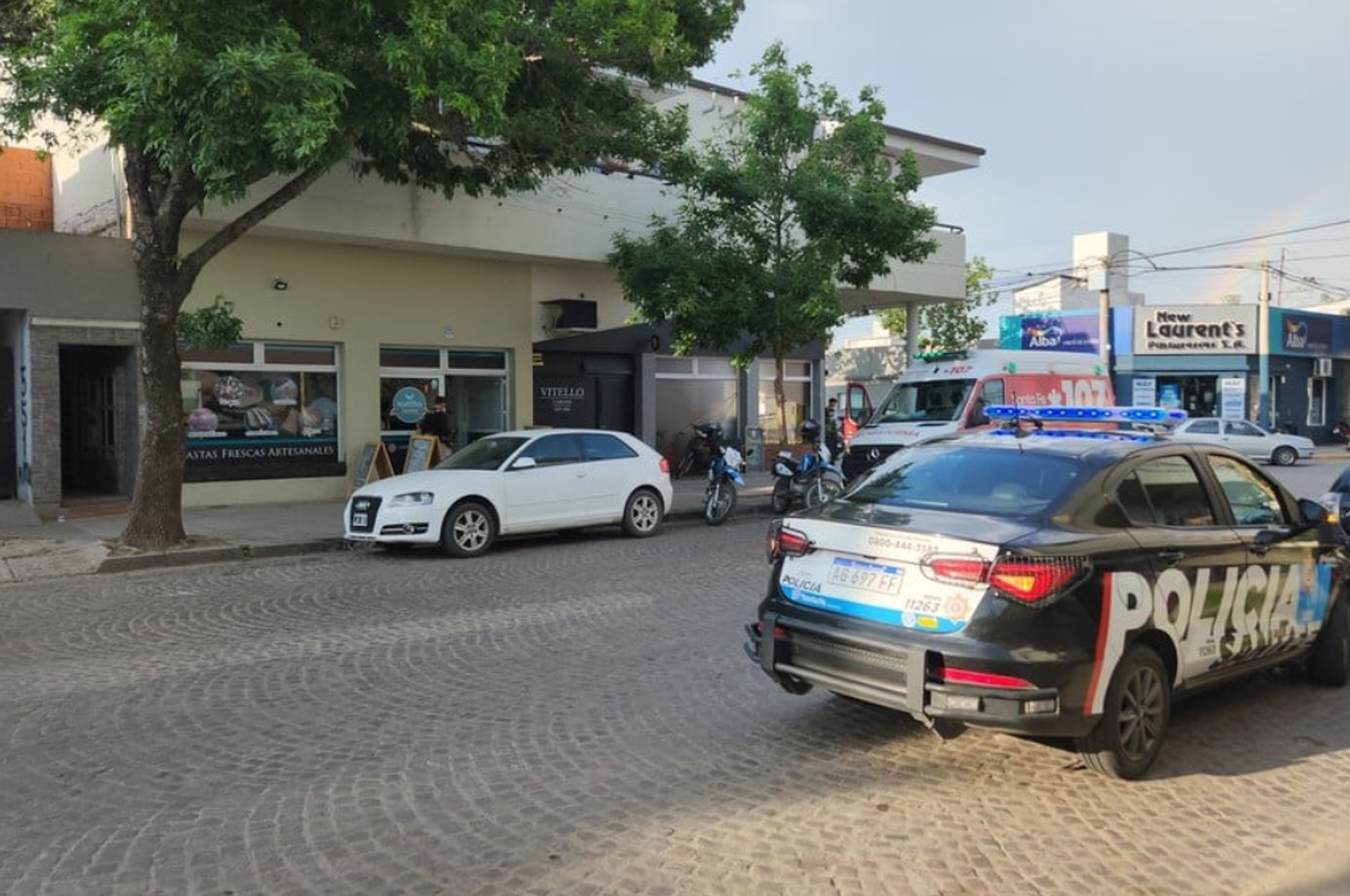 Agentes de la Guardia Urbana de Rafaela acudieron al lugar.