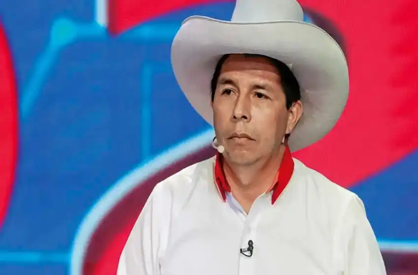 Crisis en Perú: el Congreso destituyó al presidente Pedro Castillo y asume su vice