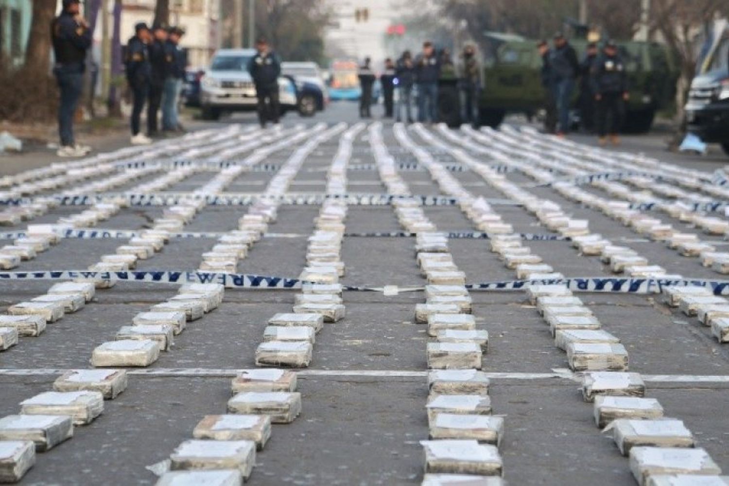 Un barrio privado de Funes, dos galpones y un taller de Rosario, los puntos clave de los 1.658 kilos de cocaína secuestrados en Empalme Graneros