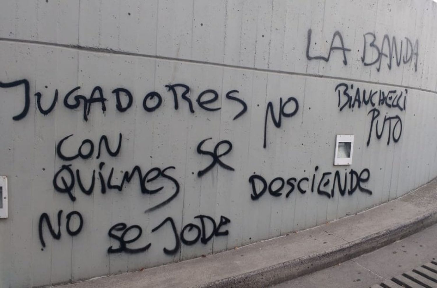 Unzué sobre las pintadas: "No hay derecho a amenazar"