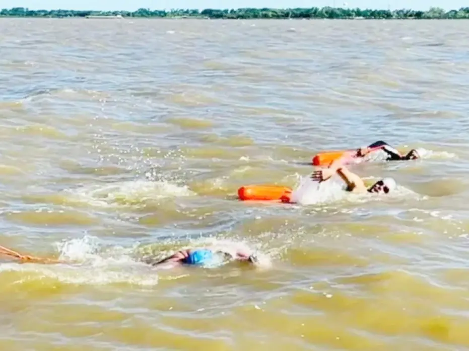 Prueba de Natación en Aguas Abiertas por el Circuito del Río Uruguay