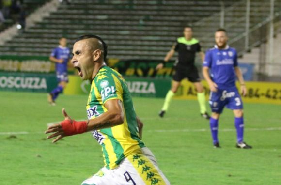 Alvarado: ¿Y si Ponce convence a Telechea?