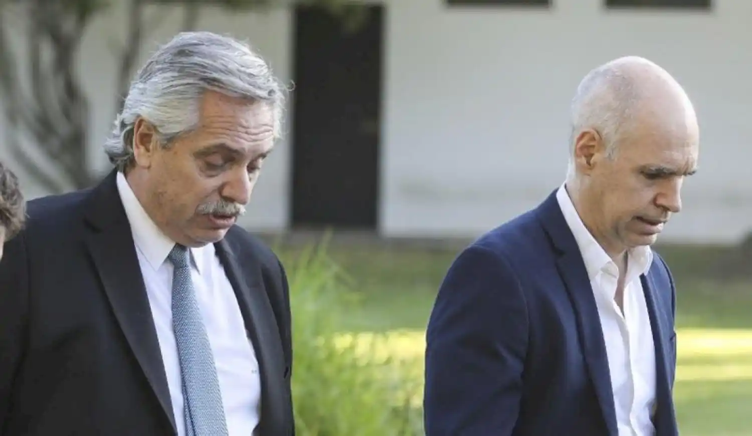 Segunda ola: Alberto Fernández convocó a Horacio Rodríguez Larreta ante la explosión de casos