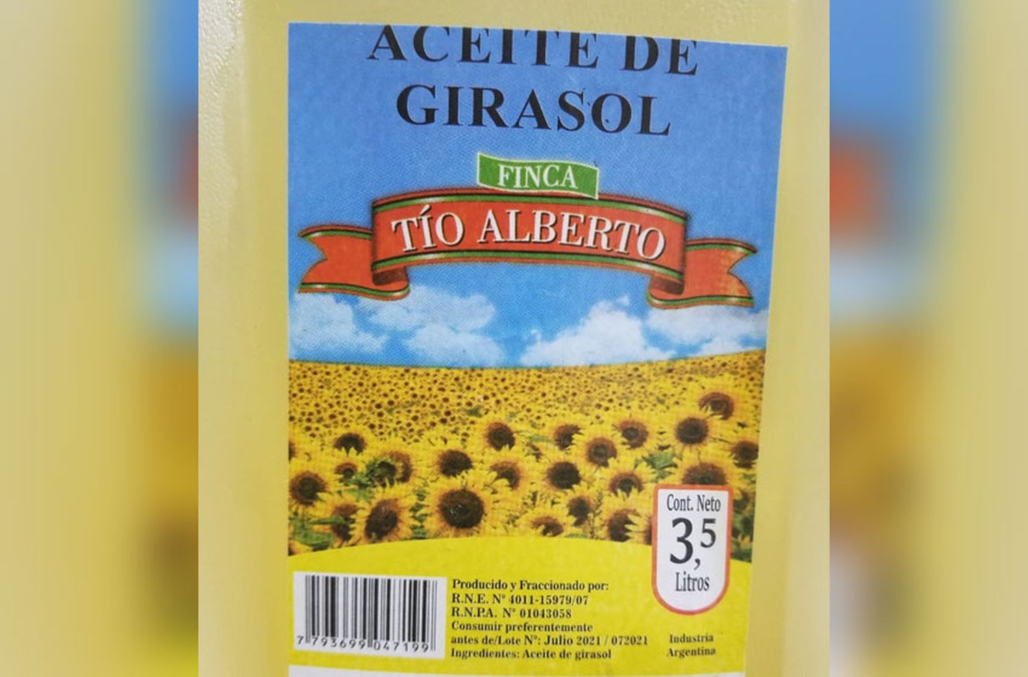 El municipio prohíbe la venta de una marca de aceite de girasol